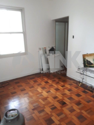 Imagem Apartamento com 2 Quartos à Venda, 61 m² em Auxiliadora - Porto Alegre Imagem Apartamento com 2 Quartos à Venda, 61 m² em Auxiliadora - Porto Alegre