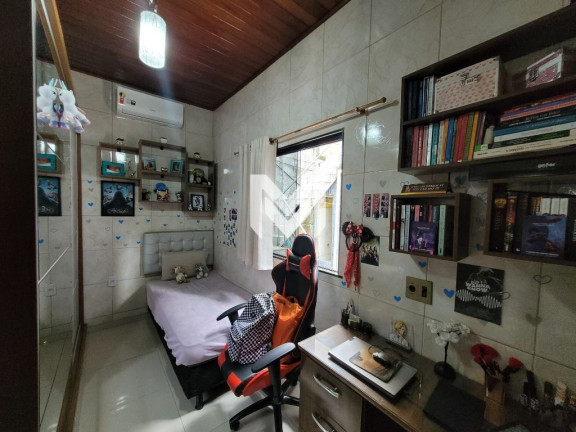 Imagem Casa com 5 Quartos à Venda, 300 m² em Maracangalha - Belém