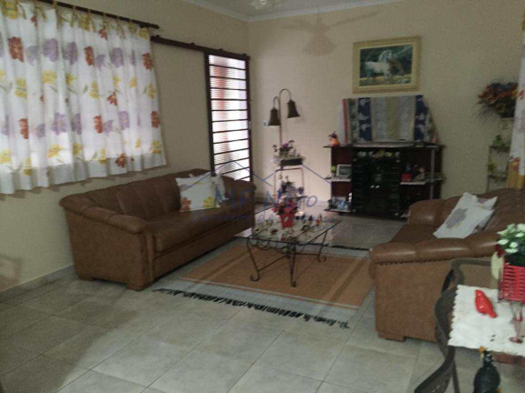 Imagem Fazenda à Venda, 3.800 m² em Vertentes Do Mamonal - Pirassununga