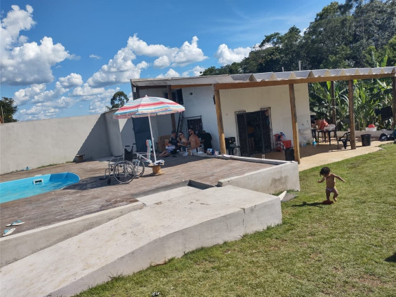 Chácara com 1 Quarto à Venda, 2.150 m² em Residencial Pinheiros - Taubaté