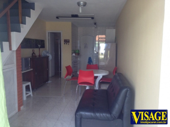 Imagem Sobrado com 2 Quartos à Venda,  em Ubatuba