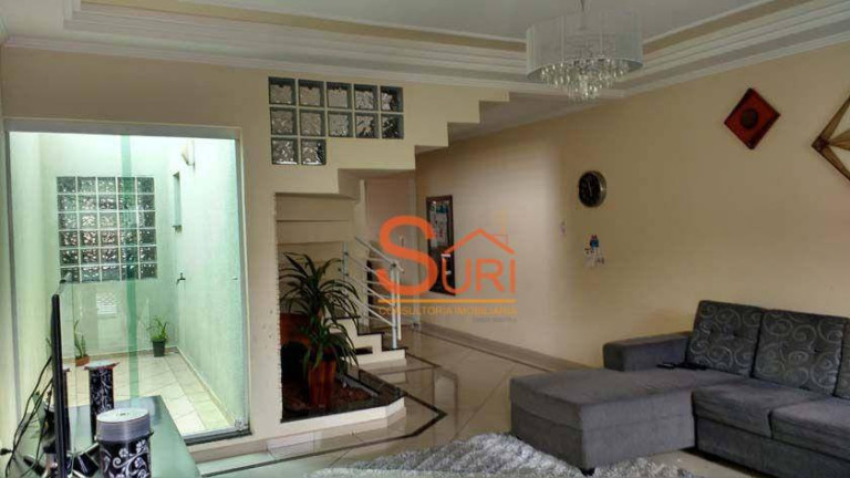 Imagem Sobrado com 4 Quartos à Venda, 243 m² em Parque Jaçatuba - Santo André
