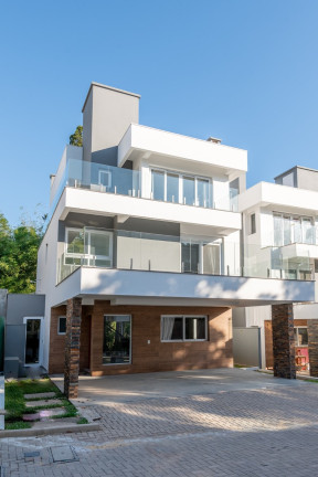 Imagem Casa com 3 Quartos à Venda, 300 m² em Ipanema - Porto Alegre Imagem Casa com 3 Quartos à Venda, 300 m² em Ipanema - Porto Alegre