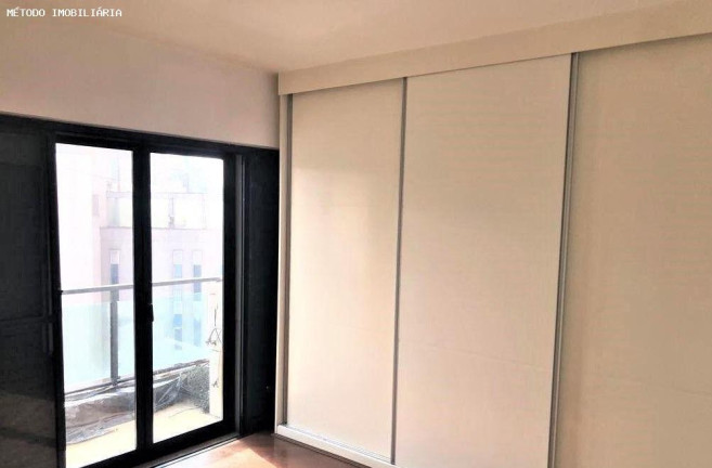 Imagem Imóvel com 3 Quartos à Venda, 240 m² em Itaim Bibi - São Paulo