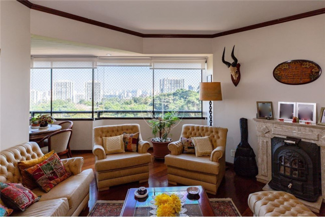 Imagem Apartamento com 3 Quartos à Venda, 147 m² em Vila Suzana - São Paulo