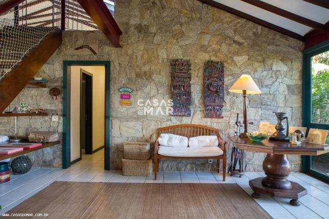 Imagem Imóvel com 4 Quartos à Venda, 300 m² em Manguinhos - Armação Dos Búzios Imagem Imóvel com 4 Quartos à Venda, 300 m² em Manguinhos - Armação Dos Búzios