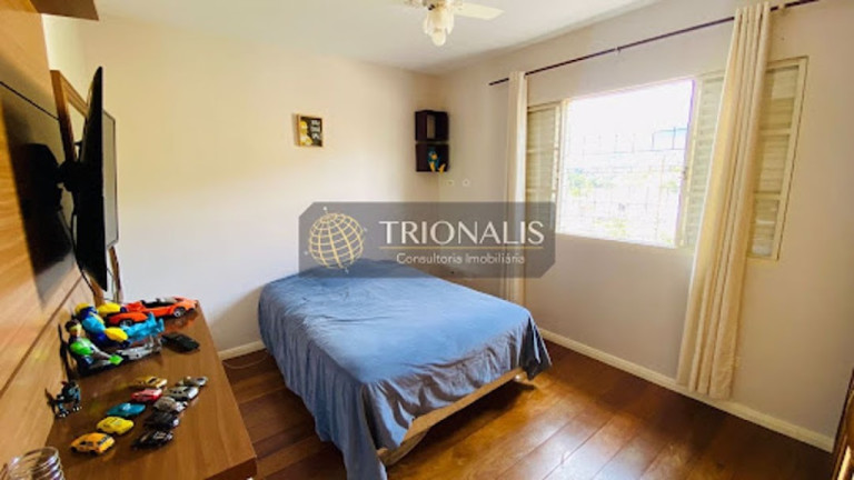 Imagem Casa com 5 Quartos à Venda, 230 m² em Jardim Maristela - Atibaia Imagem Casa com 5 Quartos à Venda, 230 m² em Jardim Maristela - Atibaia