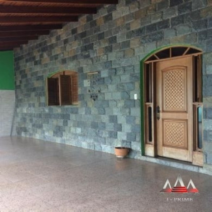 Imagem Casa com 3 Quartos à Venda, 360 m² em Cristo Rei - Várzea Grande