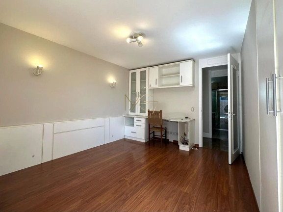 Imagem Casa com 3 Quartos à Venda, 278 m² em Batel - Curitiba