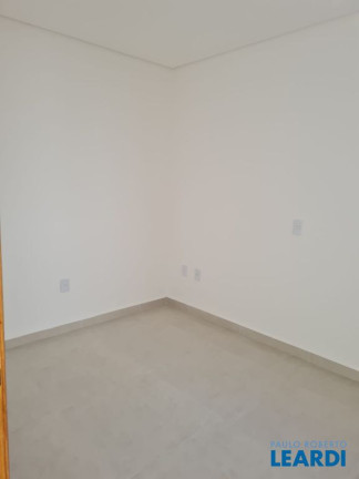 Imagem Casa de Condomínio com 3 Quartos à Venda, 130 m² em Utinga - Santo André Imagem Casa de Condomínio com 3 Quartos à Venda, 130 m² em Utinga - Santo André