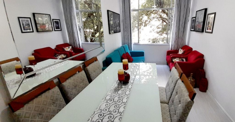 Imagem Apartamento com 2 Quartos à Venda, 61 m² em Copacabana - Rio De Janeiro