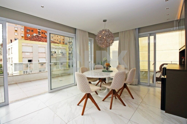 Imagem Apartamento com 3 Quartos à Venda, 288 m² em Menino Deus - Porto Alegre Imagem Apartamento com 3 Quartos à Venda, 288 m² em Menino Deus - Porto Alegre