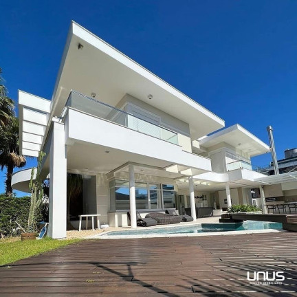 Imagem Casa com 4 Quartos à Venda, 537 m² em Jurerê Internacional - Florianópolis Imagem Casa com 4 Quartos à Venda, 537 m² em Jurerê Internacional - Florianópolis