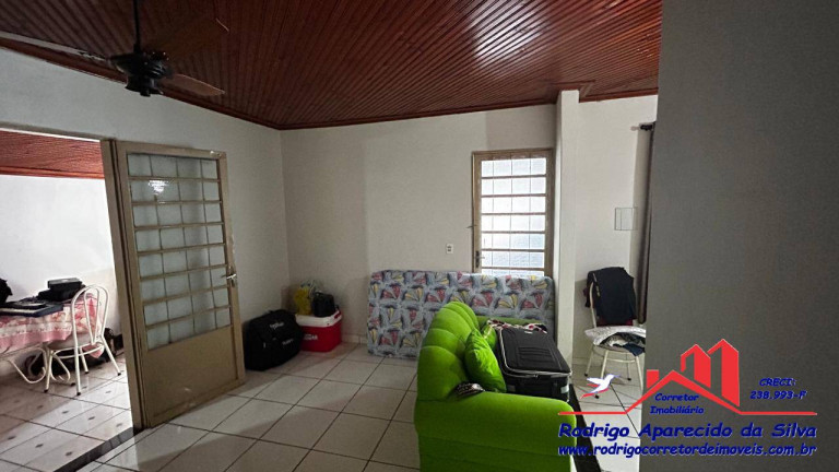 Imagem Casa com 2 Quartos à Venda, 205 m² em João Crevelaro - Birigui