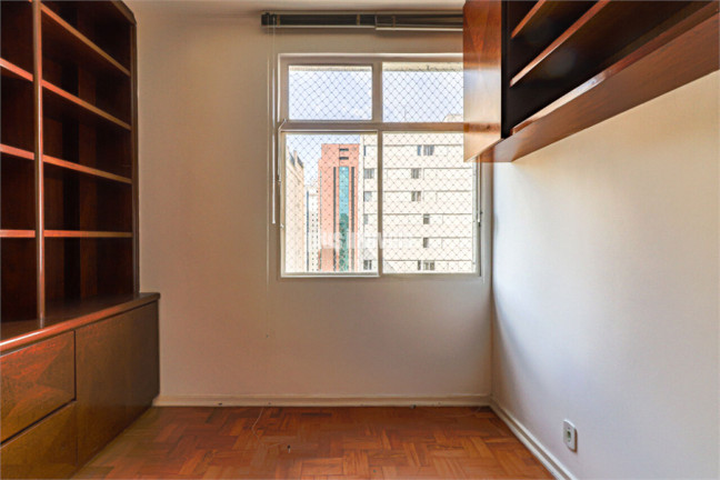 Imagem Apartamento com 3 Quartos à Venda, 214 m² em Jardim Paulista - São Paulo Imagem Apartamento com 3 Quartos à Venda, 214 m² em Jardim Paulista - São Paulo