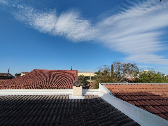 Imagem Sobrado com 3 Quartos à Venda, 215 m² em Alto Do Cardoso - Pindamonhangaba