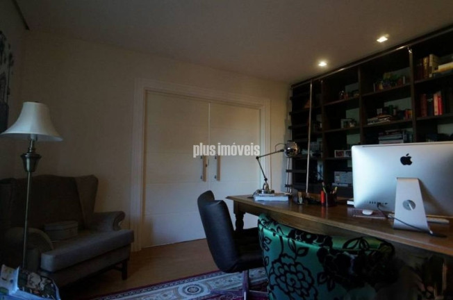 Imagem Casa com 4 Quartos à Venda, 650 m² em Cidade Jardim - São Paulo