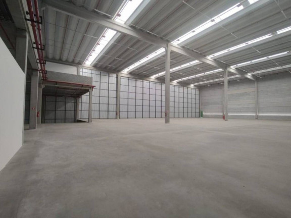 Imóvel para Alugar, 2.795 m² em Parque Jaçatuba - Santo André