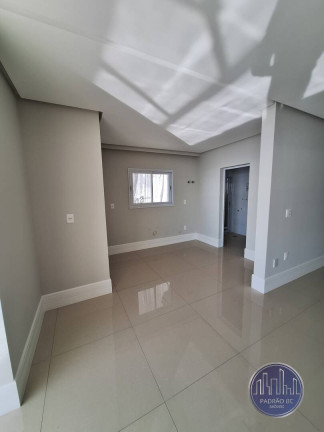 Imagem Apartamento com 4 Quartos para Alugar, 182 m² em Meia Praia - Itapema