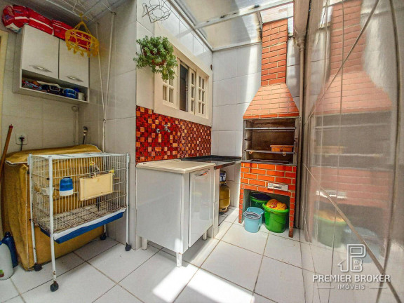 Imagem Casa com 2 Quartos à Venda, 63 m² em Jardim Meudon - Teresópolis Imagem Casa com 2 Quartos à Venda, 63 m² em Jardim Meudon - Teresópolis