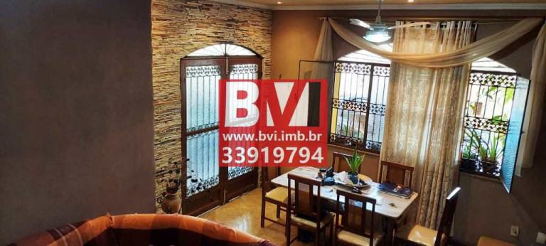 Imagem Casa com 4 Quartos à Venda, 320 m² em Vila Da Penha - Rio De Janeiro Imagem Casa com 4 Quartos à Venda, 320 m² em Vila Da Penha - Rio De Janeiro
