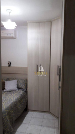 Imagem Casa com 3 Quartos à Venda, 196 m² em Vila Palmares - Santo André