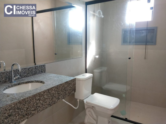 Imagem Sobrado com 2 Quartos à Venda ou Locação, 100 m² em Espinheiros - Itajaí