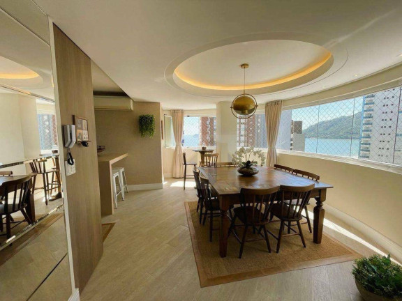 Imagem Apartamento com 3 Quartos à Venda, 135 m² em Centro - Balneário Camboriú Imagem Apartamento com 3 Quartos à Venda, 135 m² em Centro - Balneário Camboriú