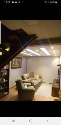 Imagem Casa com 3 Quartos à Venda,  em Varginha - Nova Friburgo