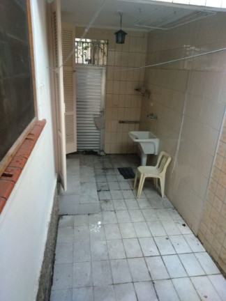 Imagem Casa com 2 Quartos à Venda, 123 m² em Boqueirão - Santos