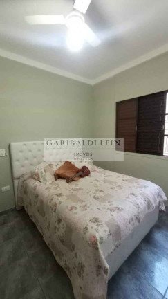 Imagem Casa com 3 Quartos à Venda, 210 m² em Chácara São João - Amparo