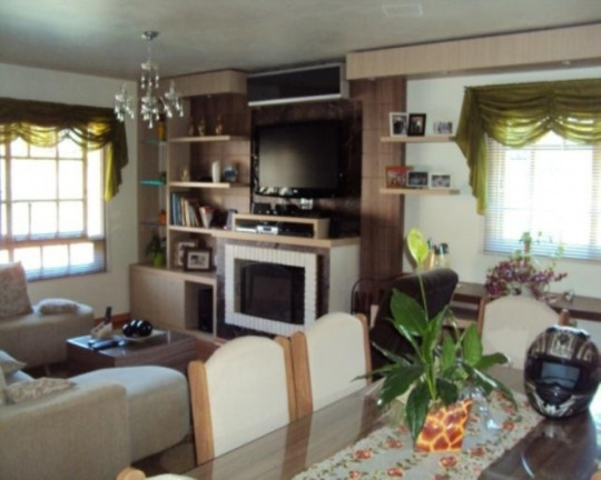 Imagem Casa com 5 Quartos à Venda, 286 m² em Juriti - Nova Petrópolis