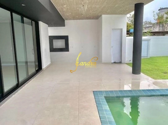 Imagem Sobrado com 4 Quartos à Venda, 300 m² em Centro - Xangri-la