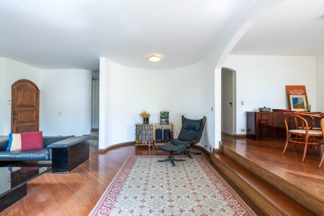 Imagem Casa com 4 Quartos à Venda, 417 m² em Jardim Guedala - São Paulo