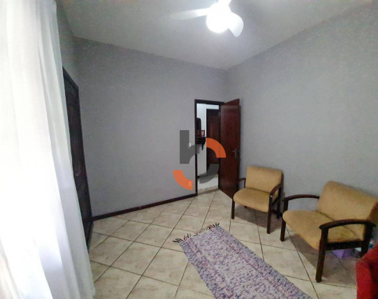 Imagem Casa com 4 Quartos à Venda, 212 m² em Caonze - Nova Iguaçu