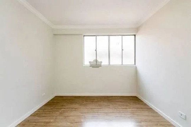 Imagem Apartamento com 3 Quartos à Venda, 110 m² em água Verde - Curitiba Imagem Apartamento com 3 Quartos à Venda, 110 m² em água Verde - Curitiba