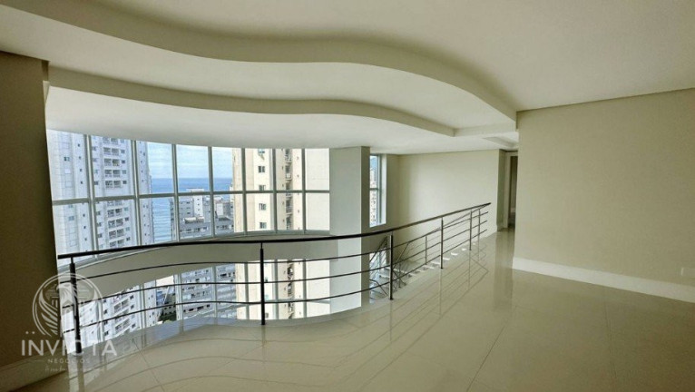 Imagem Apartamento com 4 Quartos à Venda, 240 m² em Centro - Balneário Camboriú Imagem Apartamento com 4 Quartos à Venda, 240 m² em Centro - Balneário Camboriú