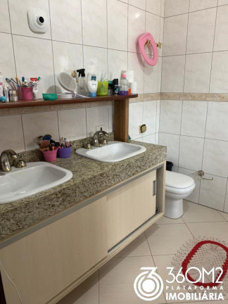 Imagem Casa com 3 Quartos à Venda, 250 m² em Nova Petrópolis - São Bernardo Do Campo Imagem Casa com 3 Quartos à Venda, 250 m² em Nova Petrópolis - São Bernardo Do Campo