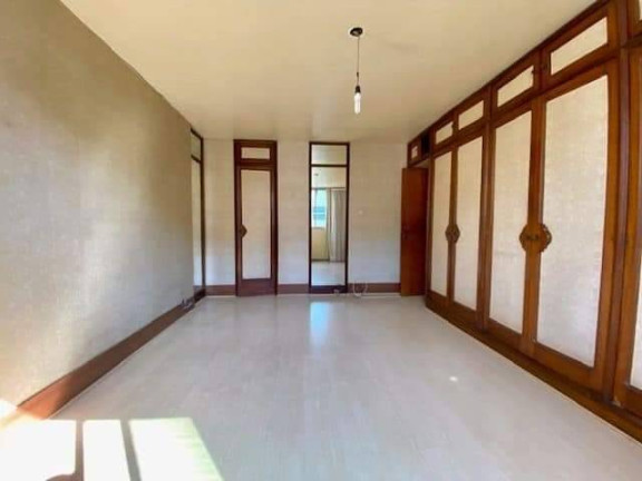 Imagem Apartamento com 5 Quartos à Venda,  em Icaraí - Niterói