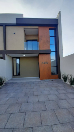 Imagem Sobrado com 3 Quartos à Venda, 130 m² em Recanto Tropical - Cascavel