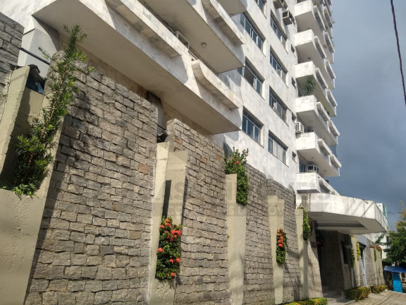 Imagem Apartamento com 4 Quartos à Venda, 200 m² em Batista Campos - Belém