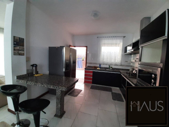 Imagem Casa com 3 Quartos à Venda, 550 m² em Barreiro Do Amaral - Santa Luzia Imagem Casa com 3 Quartos à Venda, 550 m² em Barreiro Do Amaral - Santa Luzia