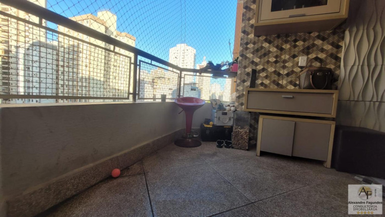 Imagem Apartamento com 3 Quartos à Venda, 78 m² em Setor Bela Vista - Goiânia