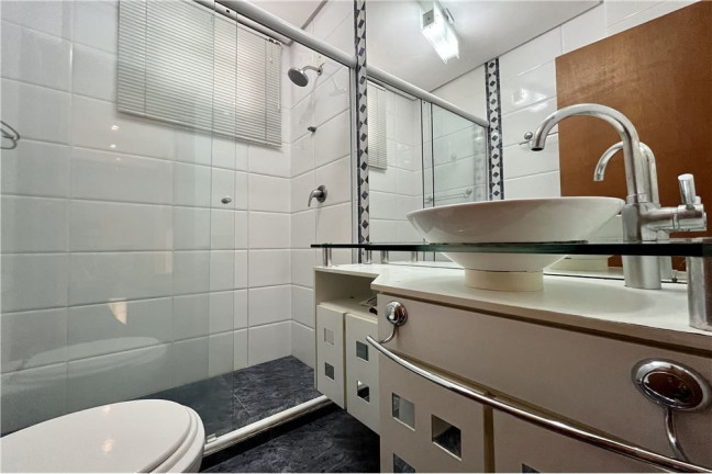 Imagem Imóvel com 3 Quartos à Venda, em Passo Da Areia - Porto Alegre Imagem Imóvel com 3 Quartos à Venda, em Passo Da Areia - Porto Alegre
