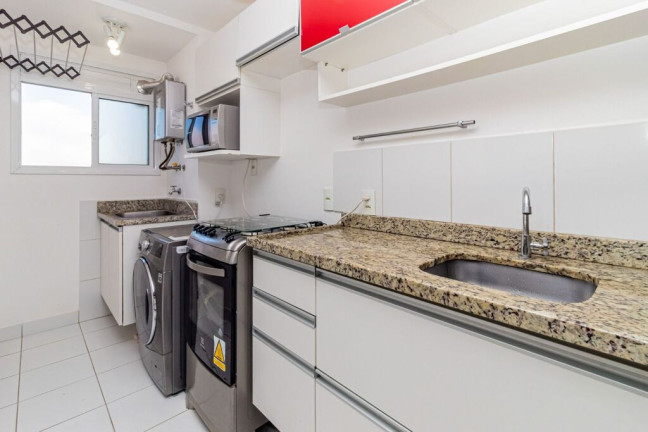 Imagem Apartamento com 2 Quartos à Venda, 51 m² em Humaitá - Porto Alegre