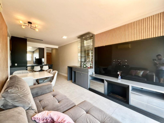 Apartamento com 3 Quartos à Venda,  em Centro - Xangri-la