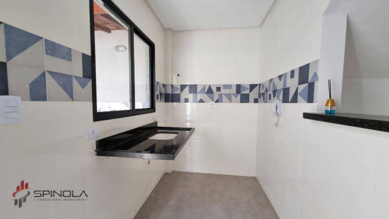 Imagem Casa com 2 Quartos à Venda, 55 m² em Maracanã - Praia Grande Imagem Casa com 2 Quartos à Venda, 55 m² em Maracanã - Praia Grande