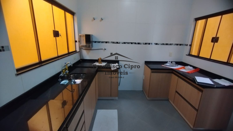Imagem Casa com 3 Quartos à Venda, 387 m² em Portal Das Colinas - Guaratinguetá