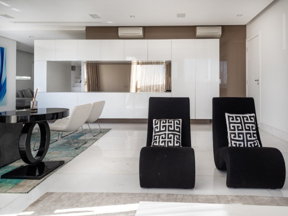 Imagem Imóvel com 4 Quartos à Venda, 413 m² em Vila Nova Conceição - São Paulo Imagem Imóvel com 4 Quartos à Venda, 413 m² em Vila Nova Conceição - São Paulo