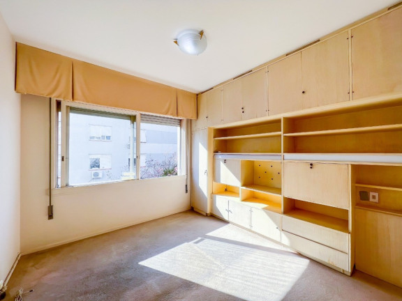 Imagem Apartamento com 3 Quartos à Venda, 283 m² em Moinhos De Vento - Porto Alegre